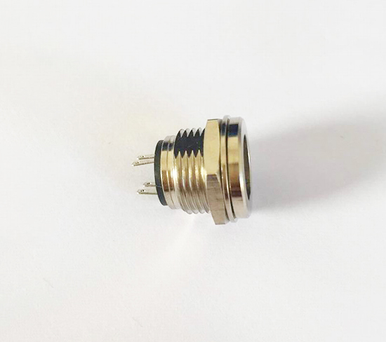 什么是电源连接器?